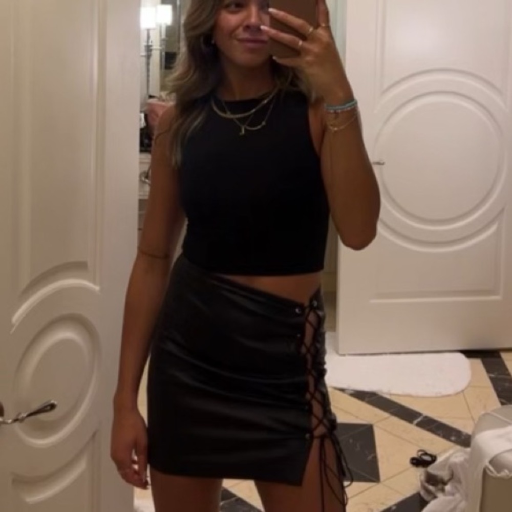 tobi lace-up mini skirt